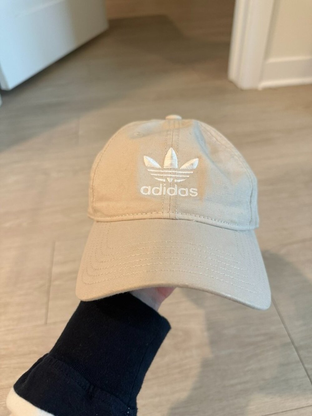Adidas Originals Women’s Beige Trefoil Baseball Hat Adjustable